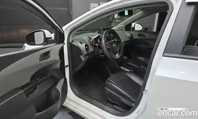 Chevrolet Aveo 2015 1.4 гидро в Москве № 104696, миниатюра 10