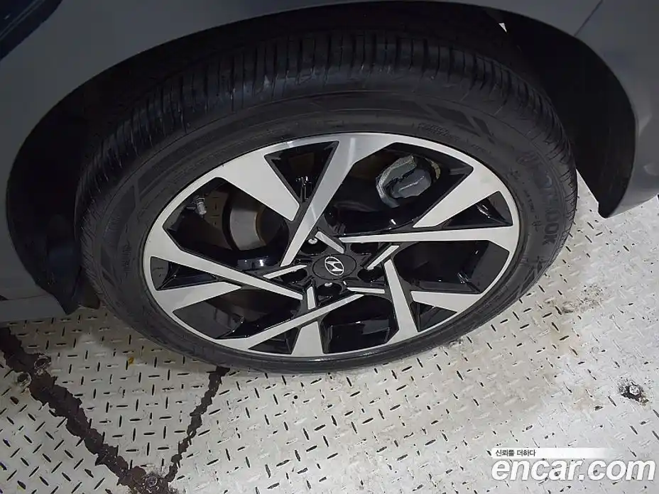 Hyundai Kona 2021 1.6 гидро в Москве № 111330, фото 11