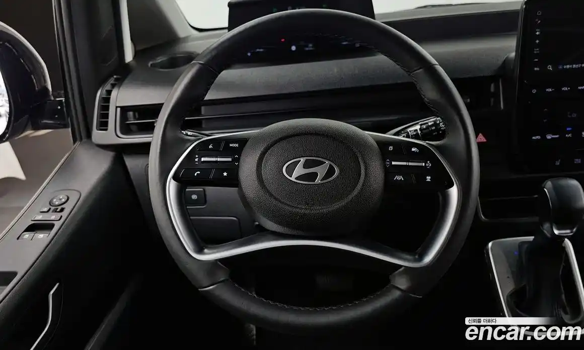 Hyundai Staria 2024 1.6 Автомат в Москве № 130855, фото 13