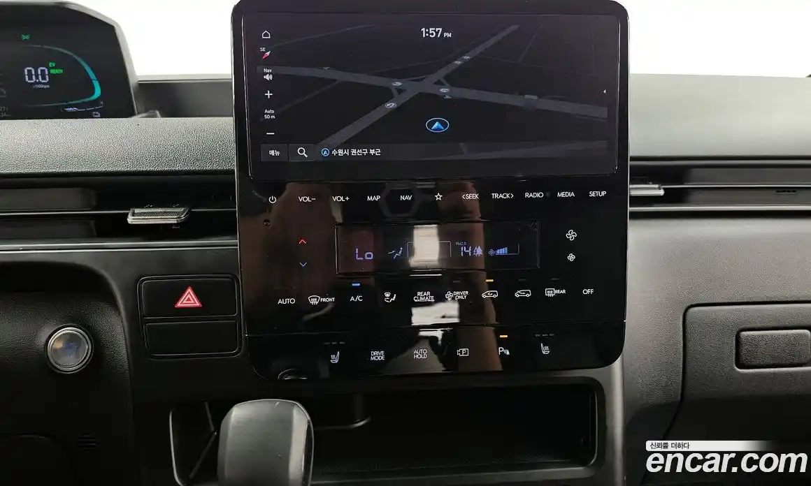 Hyundai Staria 2024 1.6 Автомат в Москве № 130855, фото 14