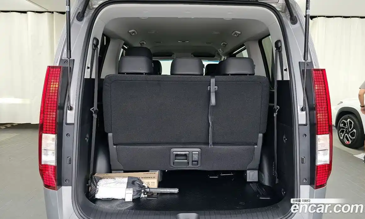 Hyundai Staria 2024 1.6 Автомат в Москве № 130855, фото 20