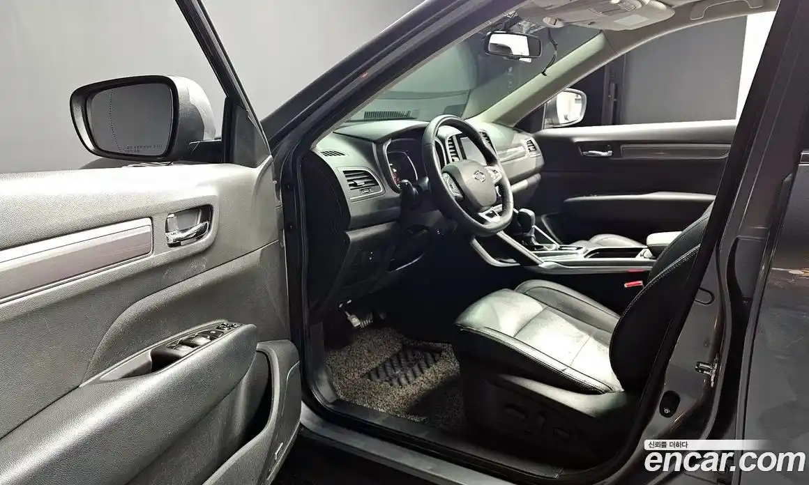 Renault QM6 2017 2.0 гидро в Москве № 140356, фото 12