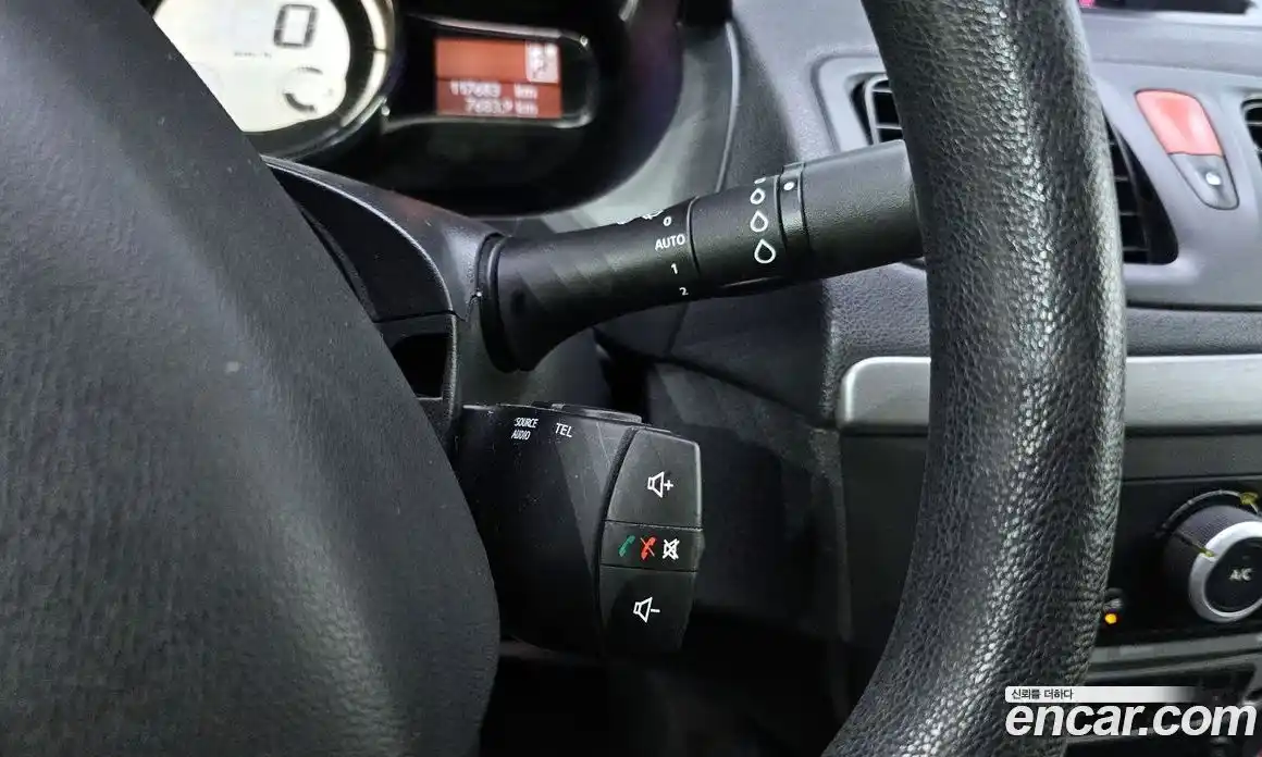 Renault SM3 2018 1.6 Автомат в Москве № 148421, фото 16