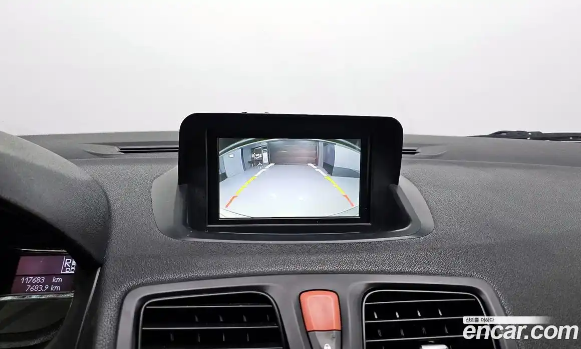 Renault SM3 2018 1.6 Автомат в Москве № 148421, фото 18