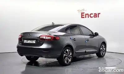 Renault SM3 2018 1.6 Автомат в Москве № 148421, миниатюра 2