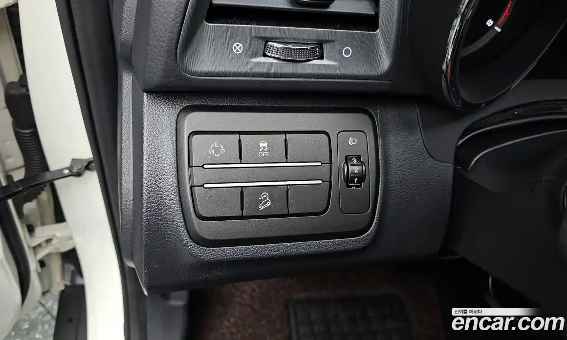 SsangYong TIBOLI 2019 1.6 гидро в Москве, фото 14