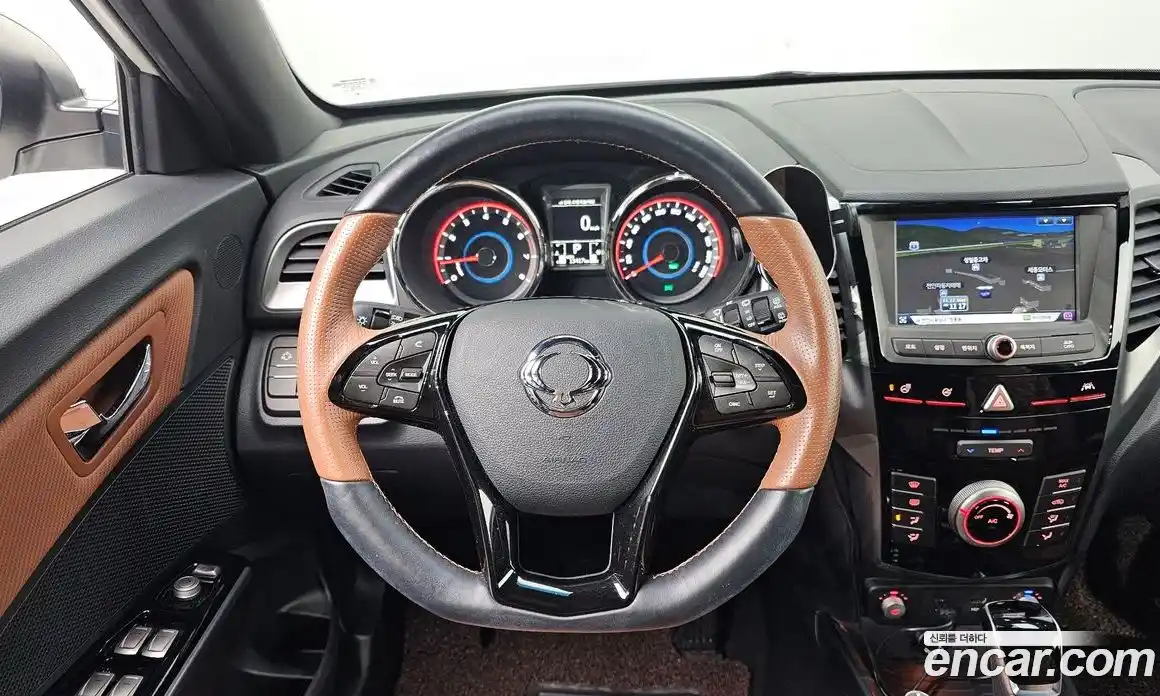 SsangYong TIBOLI 2019 1.6 гидро в Москве, фото 15