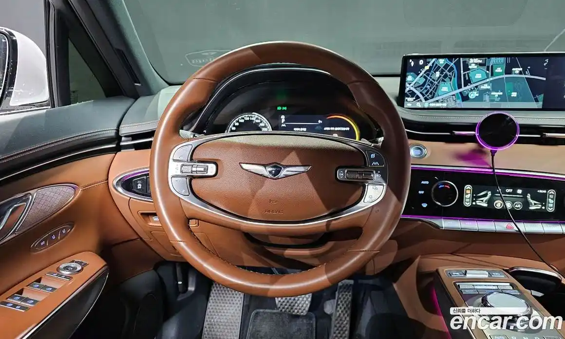 Genesis GV70 2023 2.5 гидро в Москве № 58342, фото 13