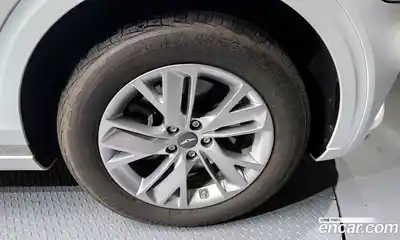 Genesis GV70 2023 2.5 гидро в Москве № 58342, миниатюра 5