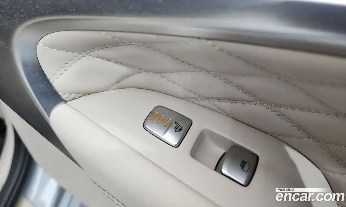 Genesis G70 2019 2.0 Автомат в Москве № 798859, фото 18