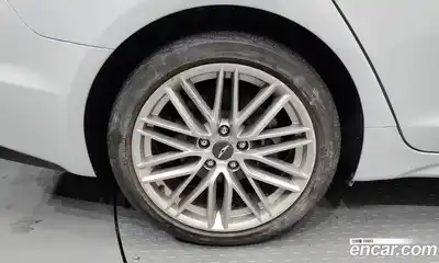 Genesis G70 2019 2.0 Автомат в Москве № 798859, миниатюра 4