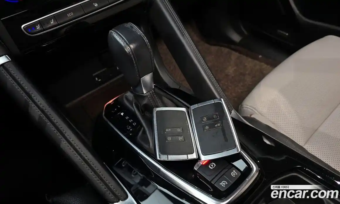 Renault QM6 2019 2.0 гидро в Москве № 854424, фото 9