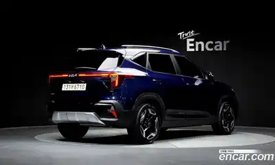 Kia Seltos 2024 1.6 гидро в Москве № 854788, миниатюра 2