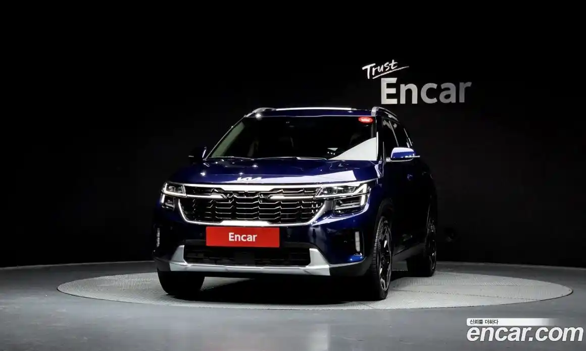 Kia Seltos 2024 1.6 гидро в Москве № 854788, фото 3