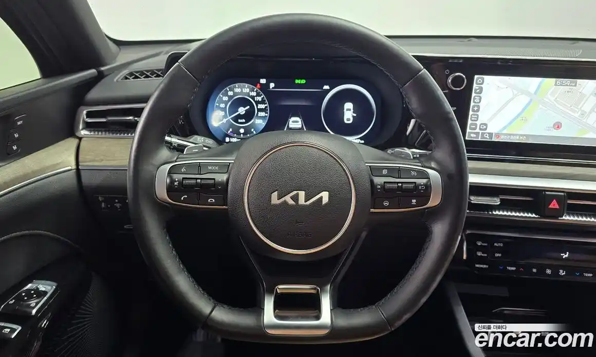 Kia K5 2023 1.6 Автомат в Москве № 855065, фото 13