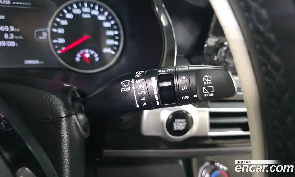 Kia Seltos 2021 1.6 Автомат в Москве № 855202, фото 9