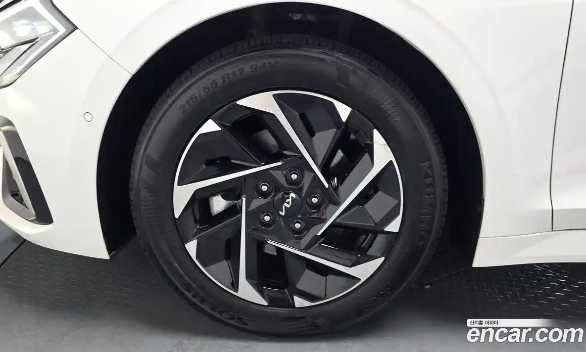 Kia K5 2024 2.0 Автомат в Москве № 855451, фото 5