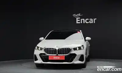 BMW 5-Series 2025 2.0 Автомат в Москве № 855526, миниатюра 3