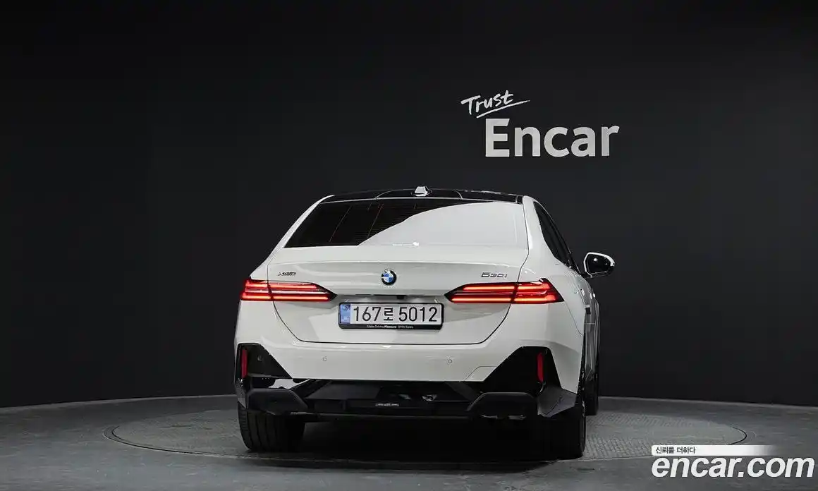 BMW 5-Series 2025 2.0 Автомат в Москве № 855526, фото 4