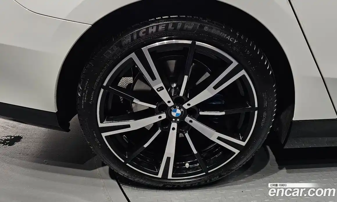 BMW 5-Series 2025 2.0 Автомат в Москве № 855526, фото 5