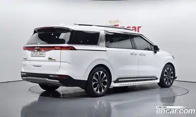 Kia Canival 2023 2.2 Автомат в Москве № 855690, миниатюра 2