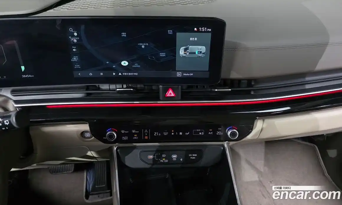 Kia Canival 2024 1.6 Автомат в Москве № 855693, фото 14