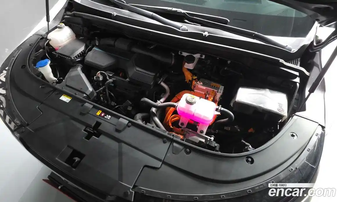 Kia Canival 2024 1.6 Автомат в Москве № 855693, фото 6