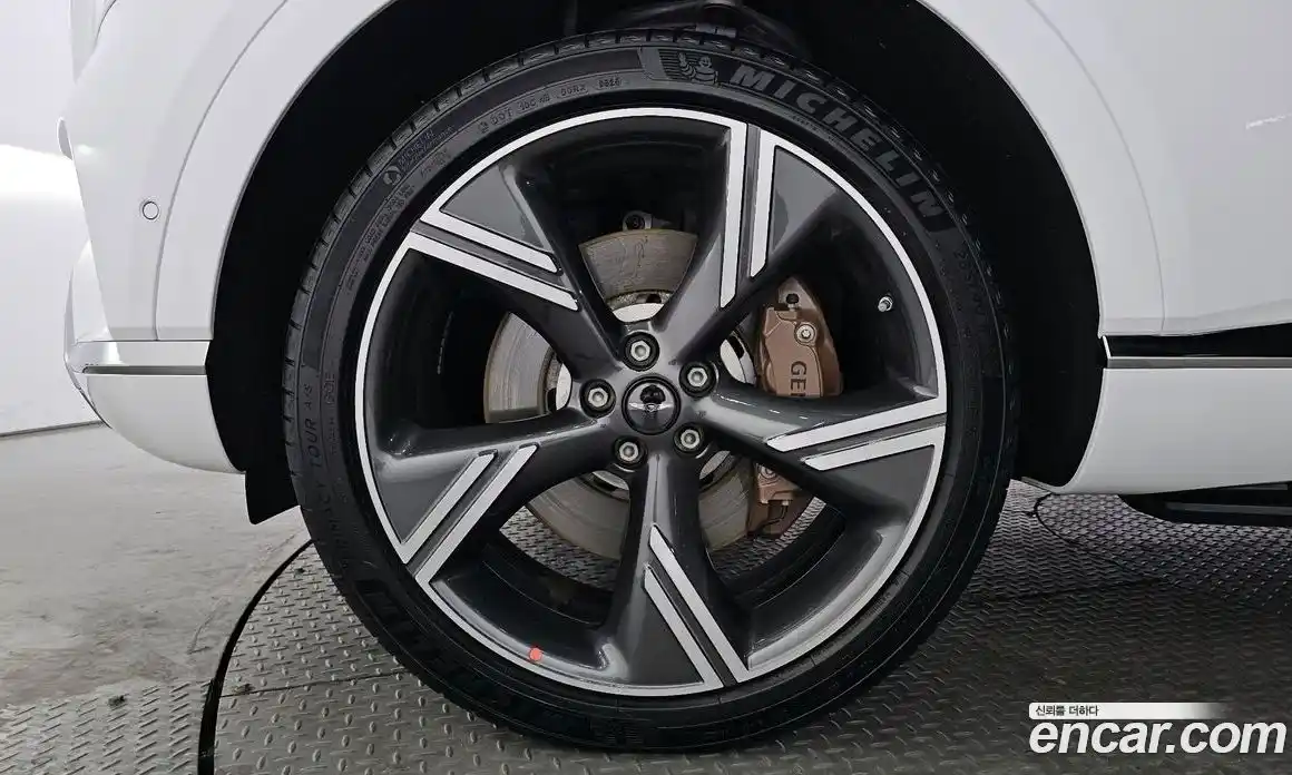 Genesis GV80 2025 3.5 гидро в Москве № 855934, фото 5