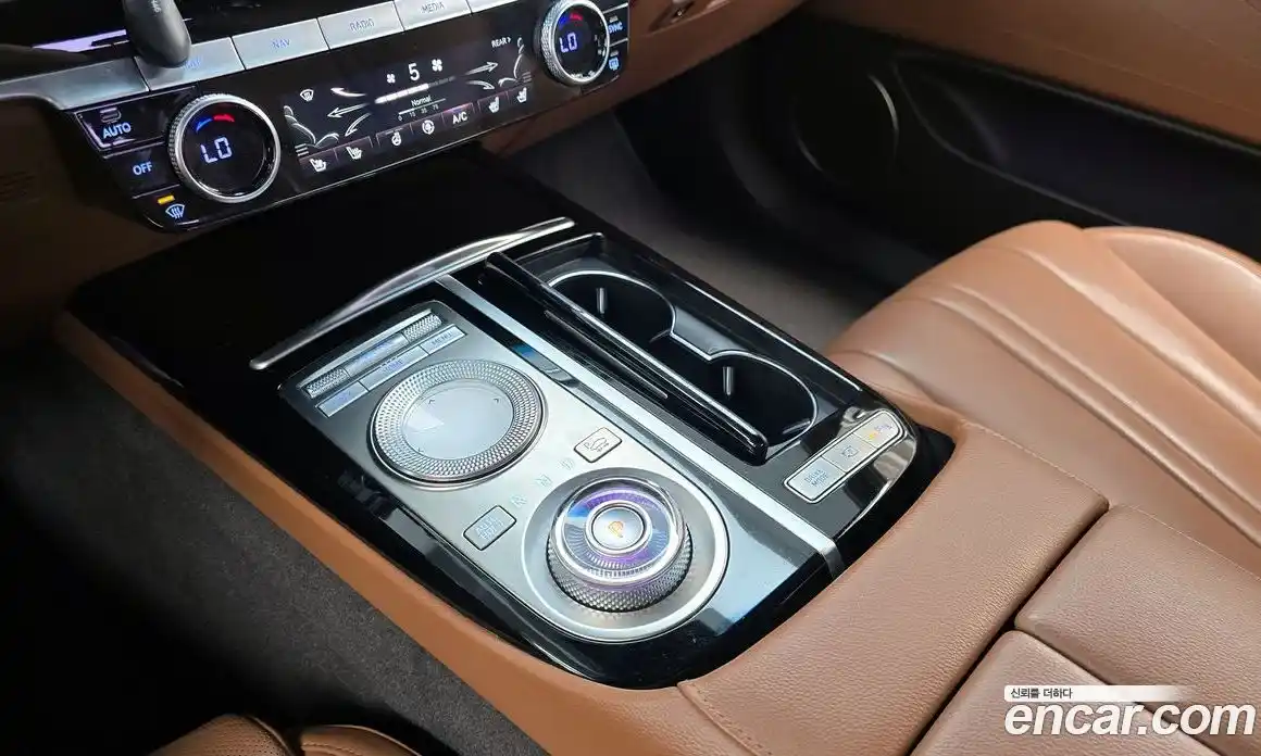 Genesis G80 2020 2.5 Автомат в Москве № 855976, фото 9