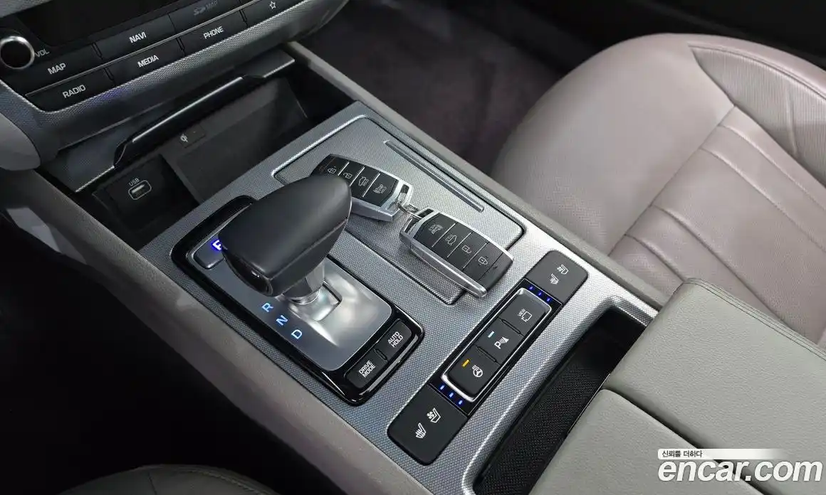 Genesis G80 2019 3.3 Автомат в Москве № 856135, фото 9