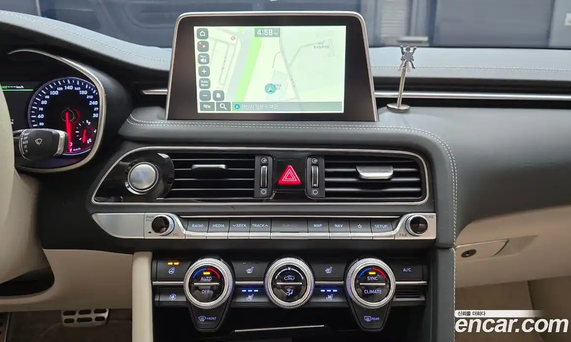 Genesis G70 2019 2.0 Классический в Москве № 856144, фото 14