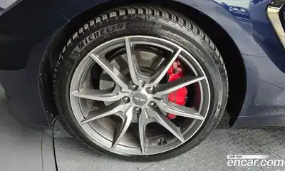 Genesis G70 2019 2.0 Классический в Москве № 856144, миниатюра 5