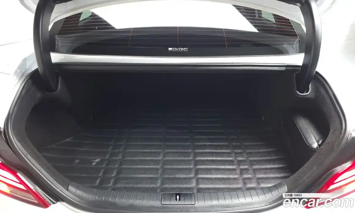 Genesis G70 2019 2.0 Классический в Москве № 856180, фото 20