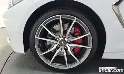 Genesis G70 2019 2.0 Классический в Москве № 856180, миниатюра 5