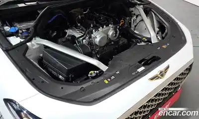 Genesis G70 2019 2.0 Классический в Москве № 856180, миниатюра 6