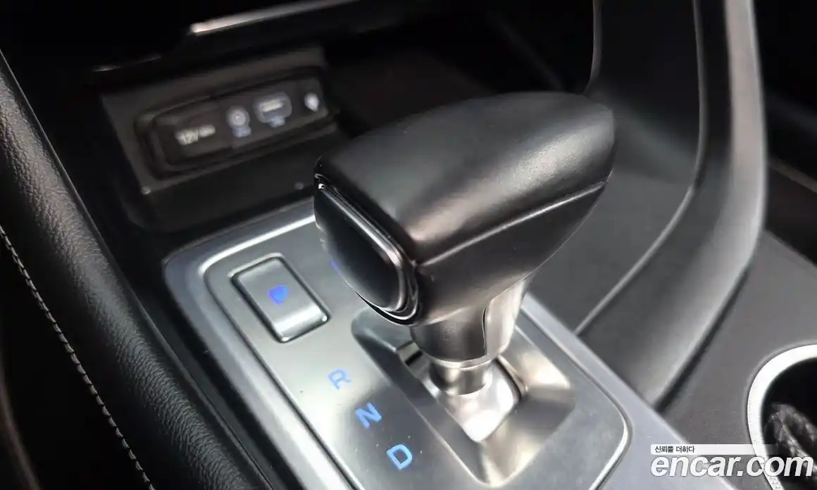 Genesis G70 2019 2.0 Классический в Москве № 856180, фото 9