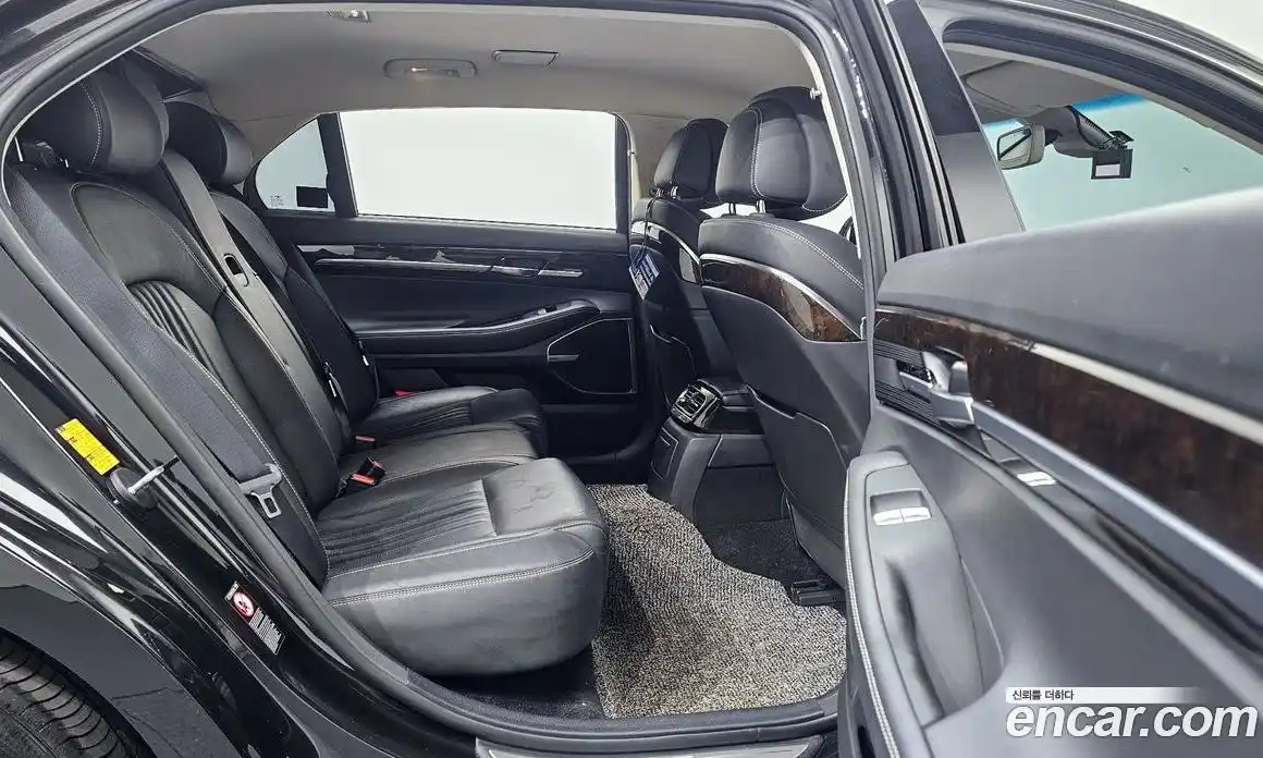 Genesis G90 2019 3.8 Автомат в Москве № 856218, фото 12