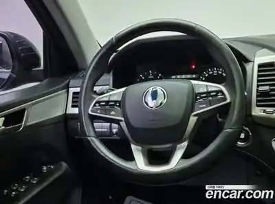 SsangYong Rexton 2018 2.2 Автомат в Москве № 857095, миниатюра 9