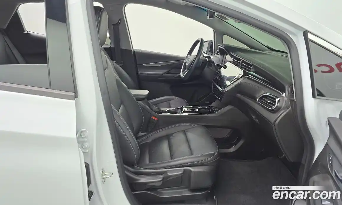 Chevrolet Bolt EV 2022 0.2 Автомат в Москве № 857304, фото 11