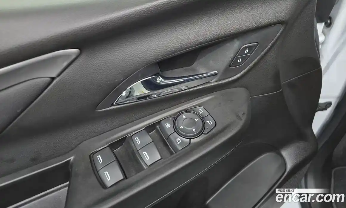 Chevrolet Bolt EV 2022 0.2 Автомат в Москве № 857304, фото 19