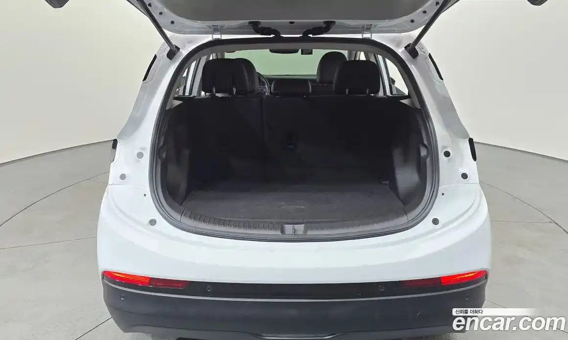 Chevrolet Bolt EV 2022 0.2 Автомат в Москве № 857304, фото 20