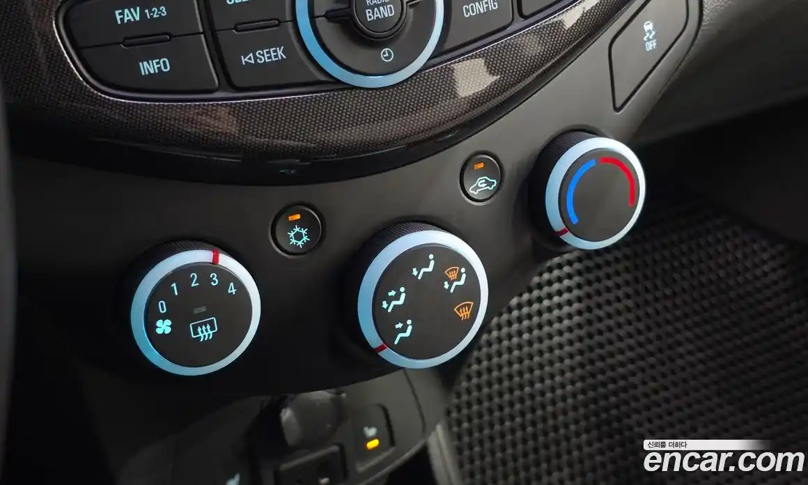 Chevrolet Spark 2013 1.0 гидро в Москве № 857716, фото 15