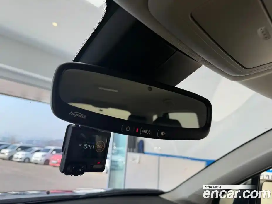 Chevrolet Orlando 2016 2.0 Автомат в Москве № 858049, фото 13