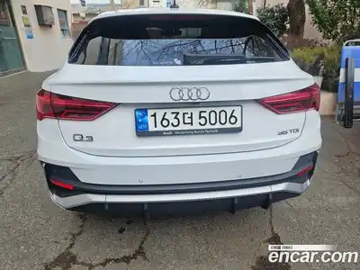 Audi Q3 2023 2.0 Автомат в Москве № 860126, миниатюра 5