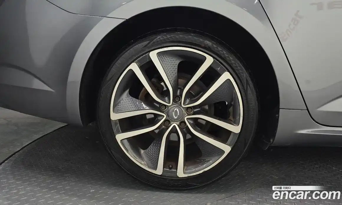 Renault SM6 2016 1.6 Автомат в Москве № 885768, фото 5