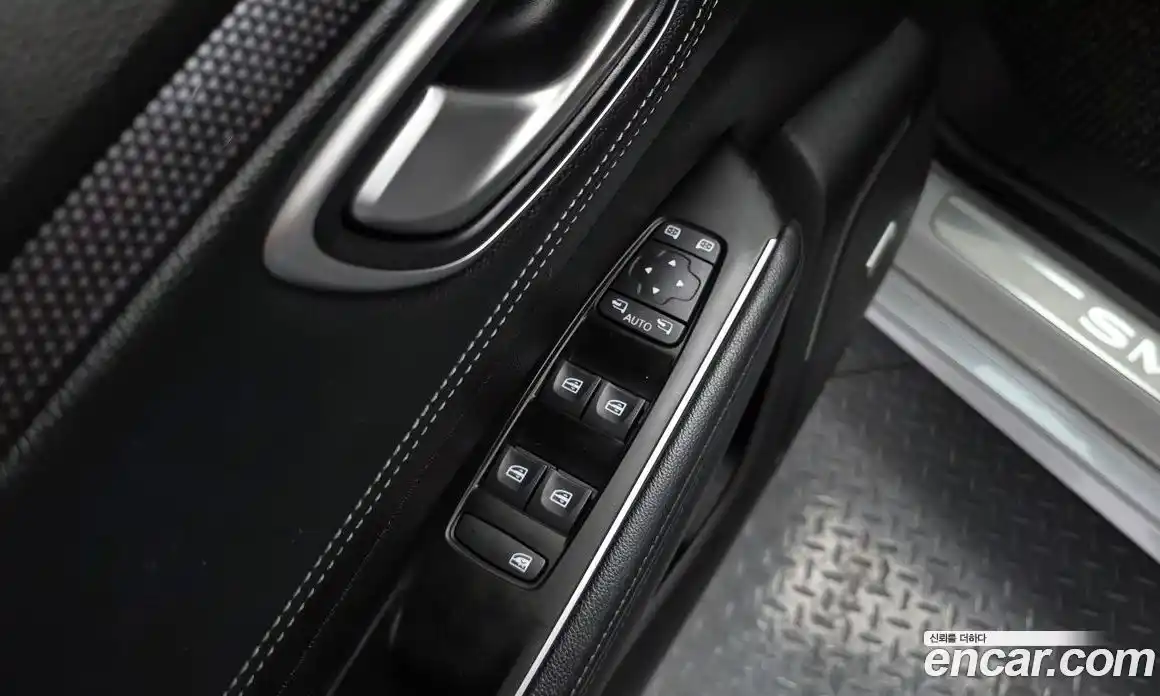 Renault SM6 2016 2.0 Автомат в Москве № 885778, фото 17