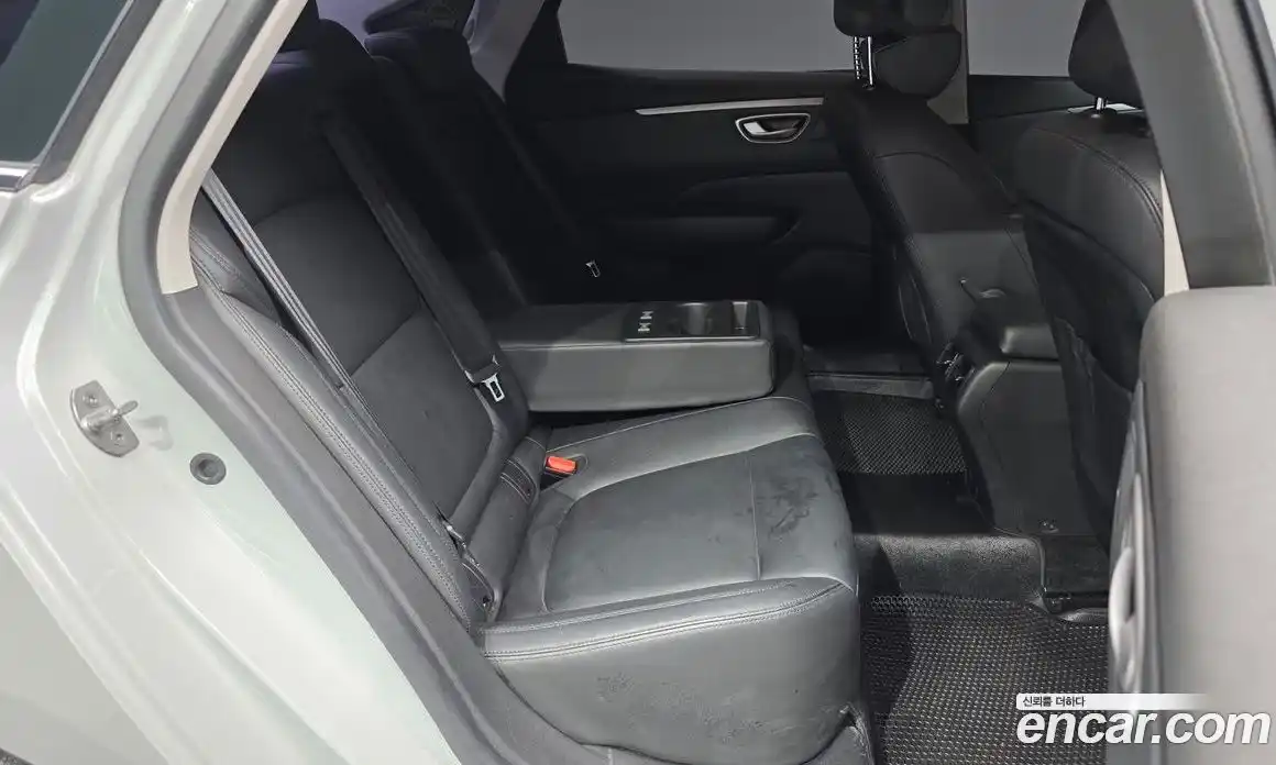 Renault SM6 2018 2.0 Автомат в Москве № 885784, фото 12