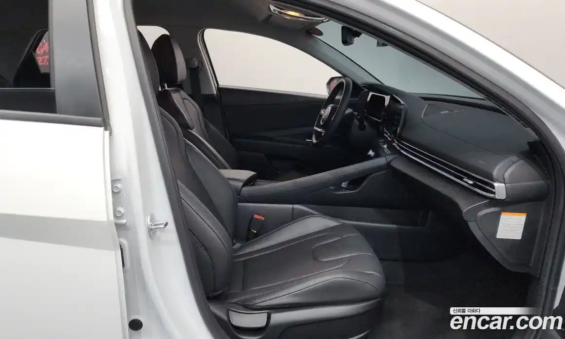 Hyundai Avante 2025 1.6 Автомат в Москве № 885904, фото 11