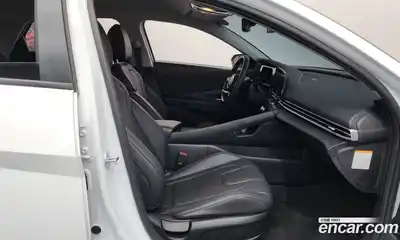 Hyundai Avante 2025 1.6 Автомат в Москве № 885904, миниатюра 11