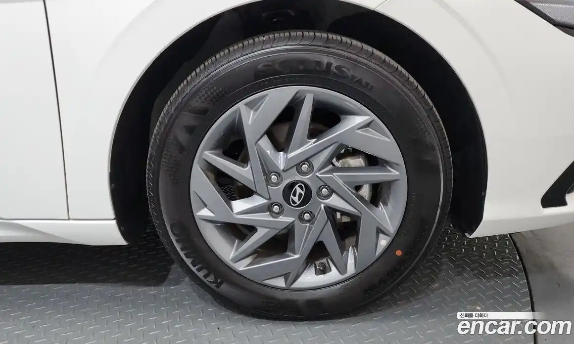 Hyundai Avante 2025 1.6 Автомат в Москве № 885904, фото 5